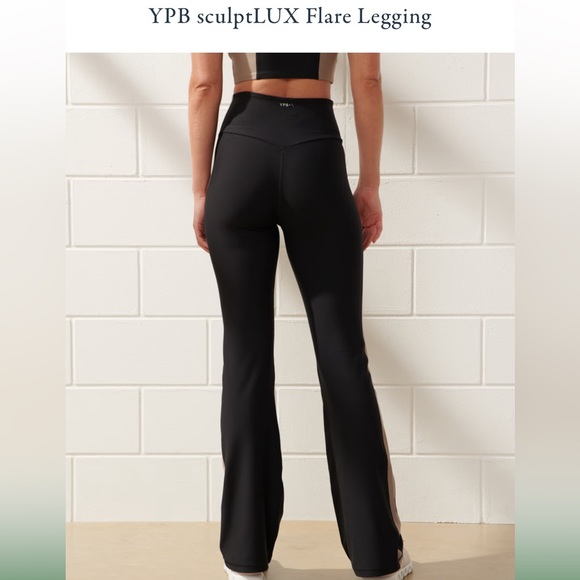 Abercrombie YPB sculptLUX flare leggings Onyx Colorblock - Picture 2 of 5